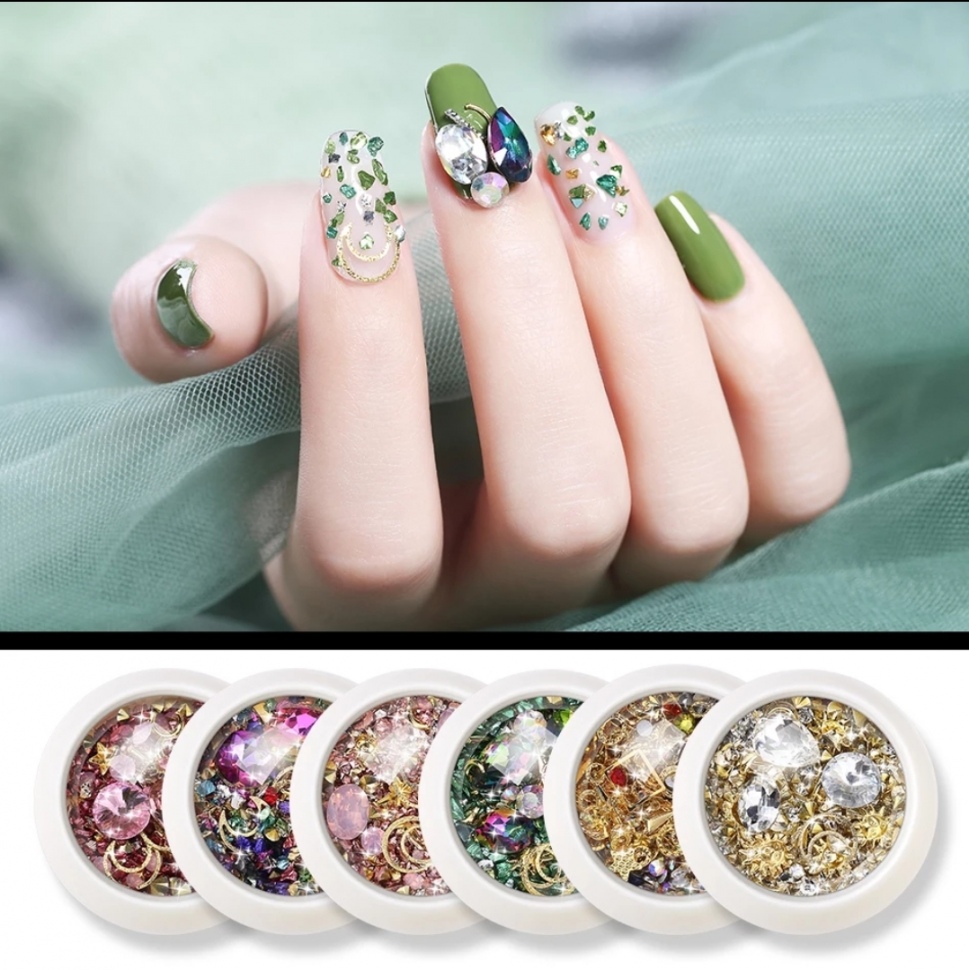Nailart Jewelry Set in Different Colors