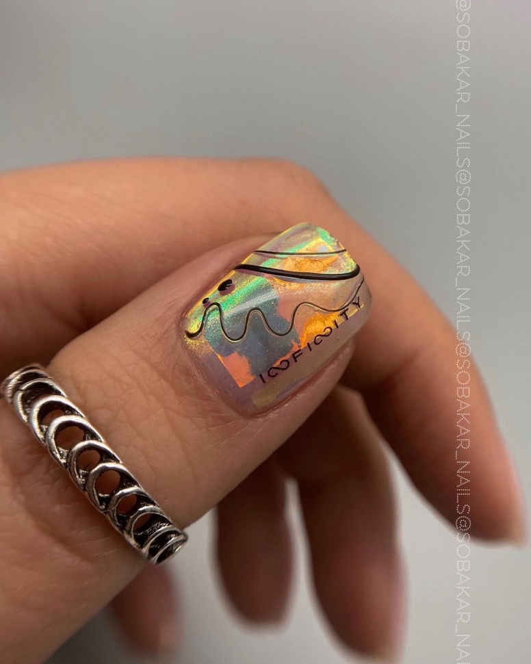 Transfer foil with effect of "broken glass" in different colors from ZOO Nail