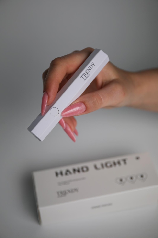 LED Lampe zum leichten Aushärten von Dualtips oder Nailart von Trendy Nails