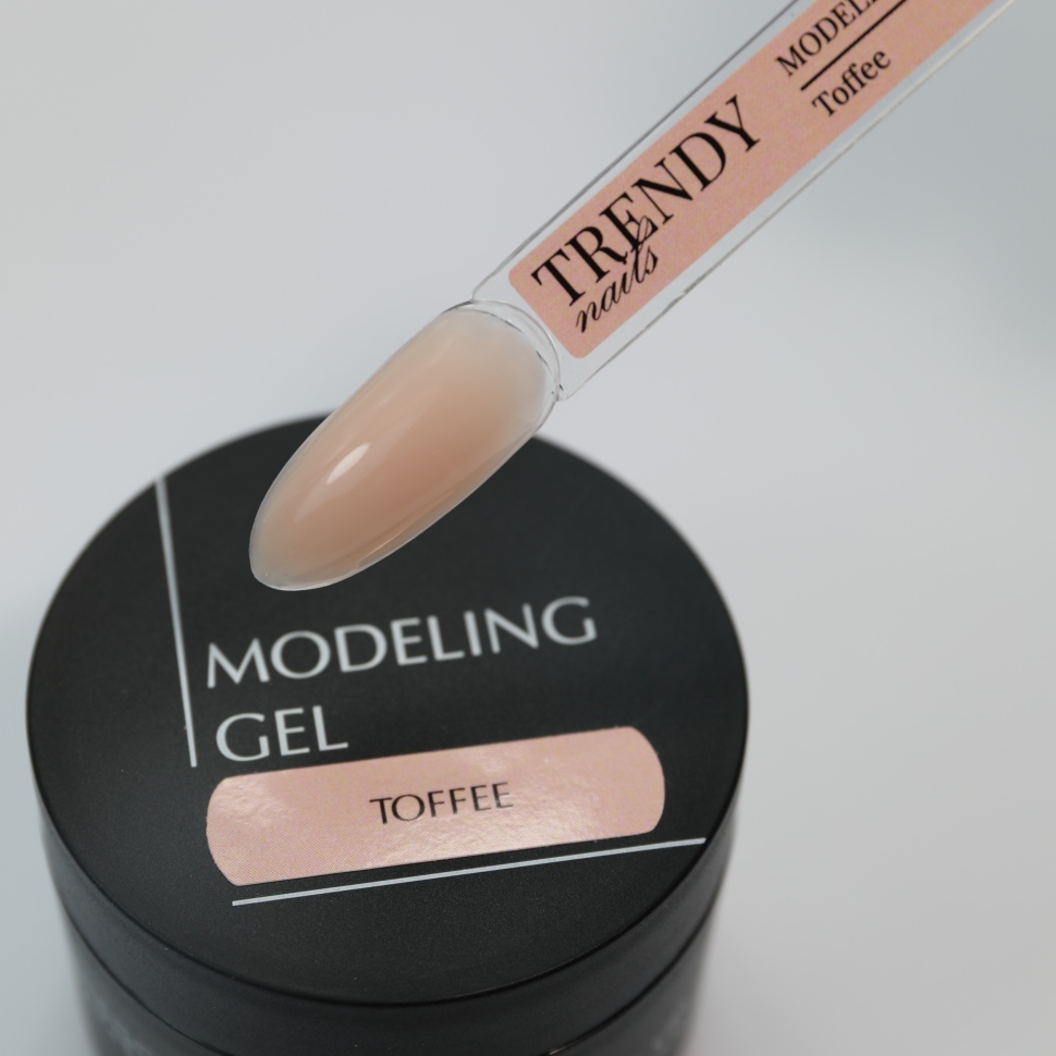 Modeling Gel selbstglättend „Toffee“ von Trendy Nails (30ml)