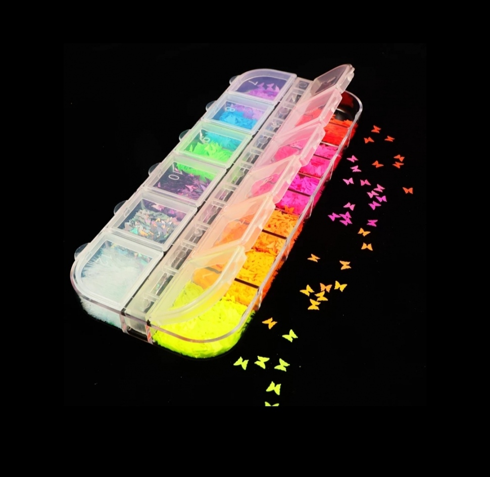 Набор для дизайна  ногтей с бабочками разноцветный